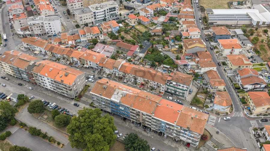 Apartamento T1 para Venda em Oliveira do Douro Foto 6