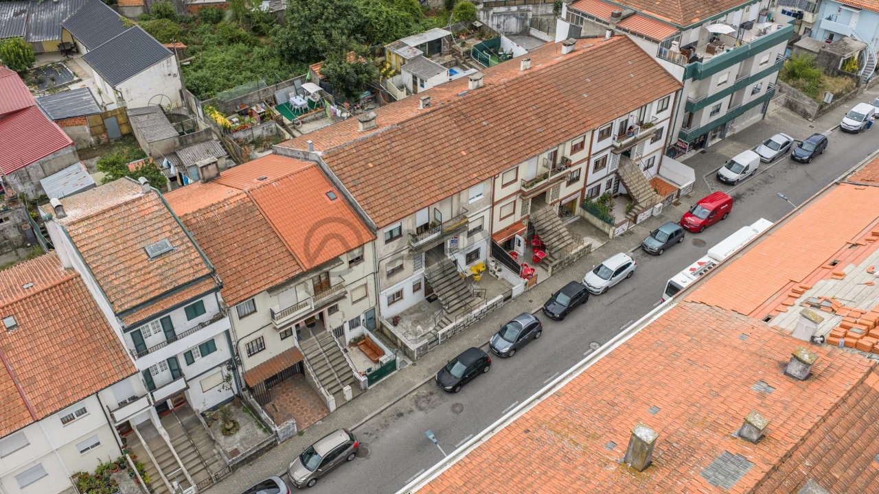 Apartamento T1 para Venda em Oliveira do Douro Foto 7