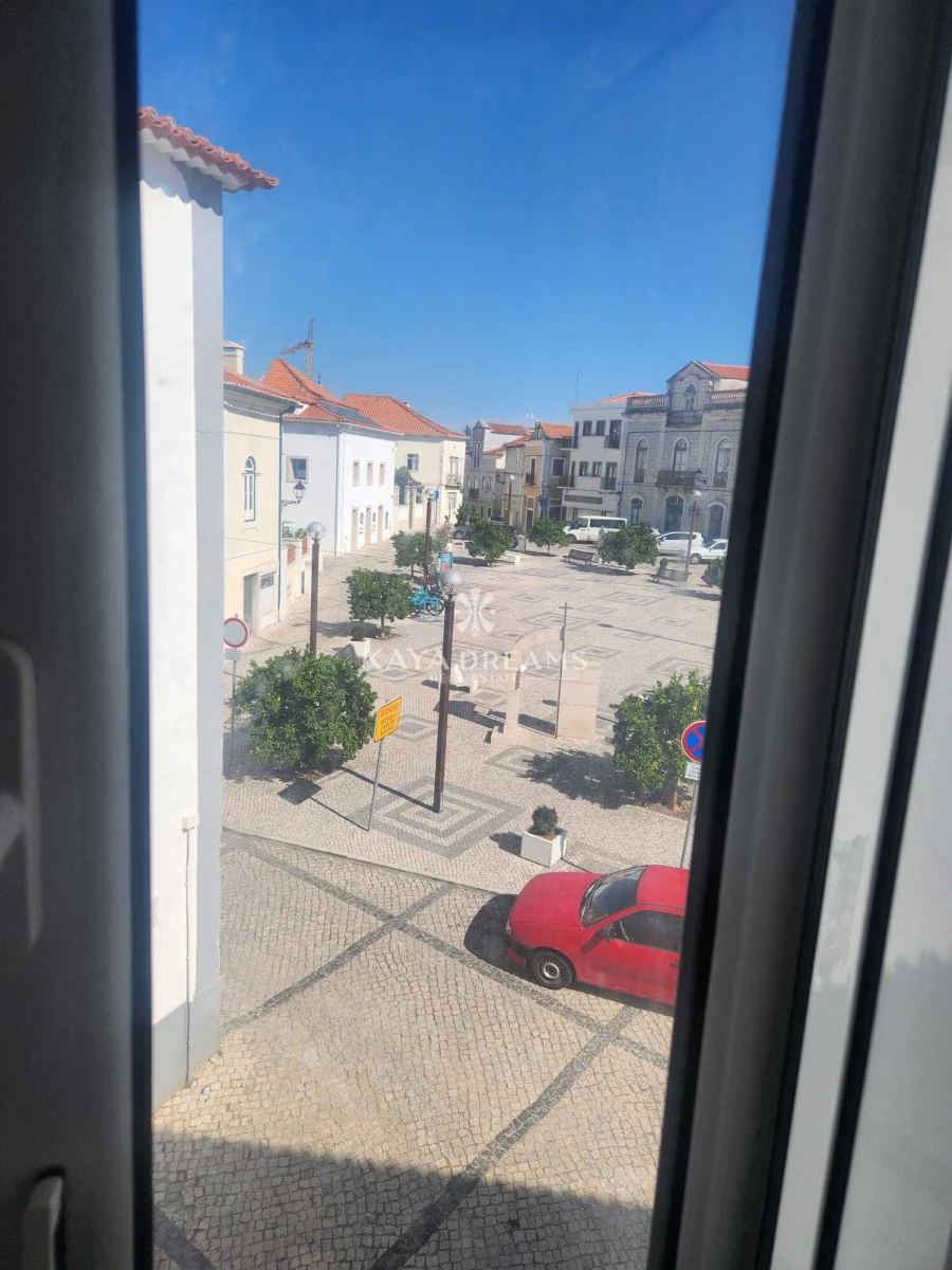 Prédio para Venda em Alcanena e Vila Moreira Foto 8