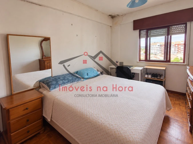 Apartamento T3 para Venda em Algueirão-Mem Martins Foto 12