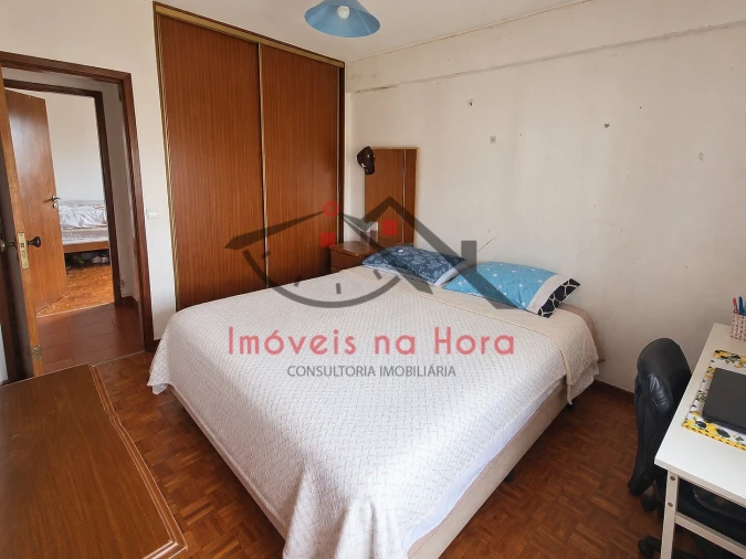 Apartamento T3 para Venda em Algueirão-Mem Martins Foto 13