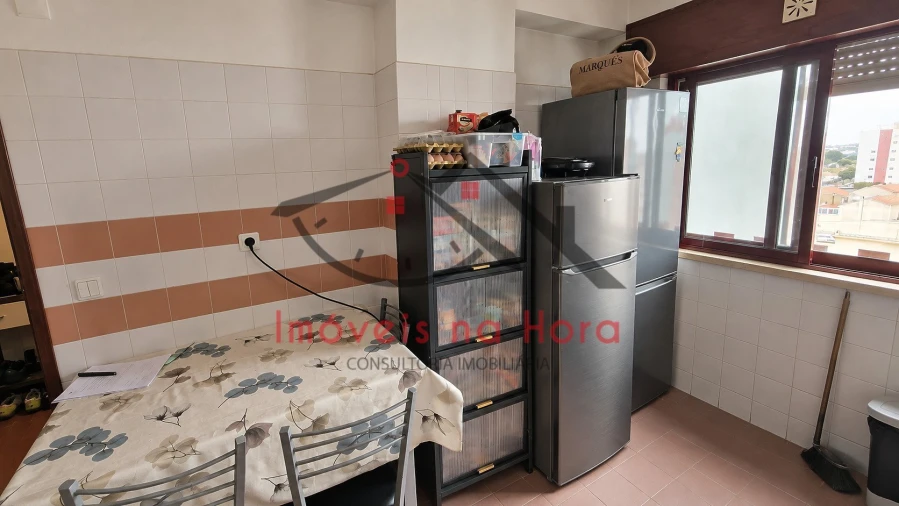 Apartamento T3 para Venda em Algueirão-Mem Martins Foto 8
