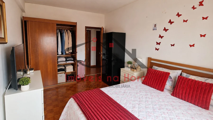 Apartamento T3 para Venda em Algueirão-Mem Martins Foto 10