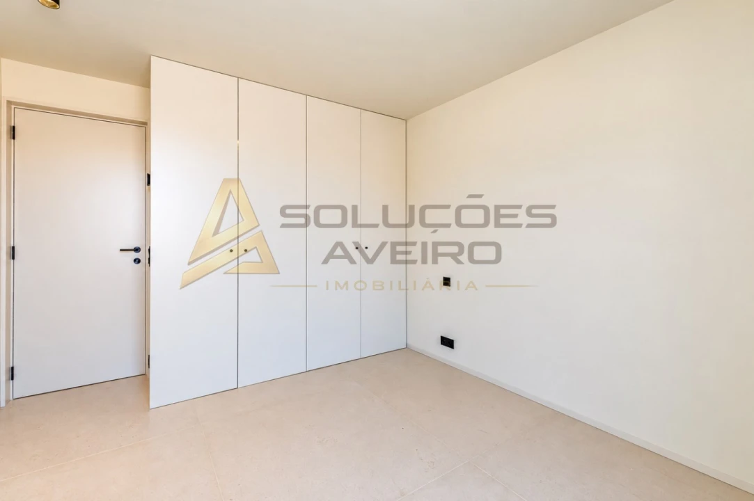 Apartamento T4 para Venda em Matosinhos e Leça da Palmeira Foto 30