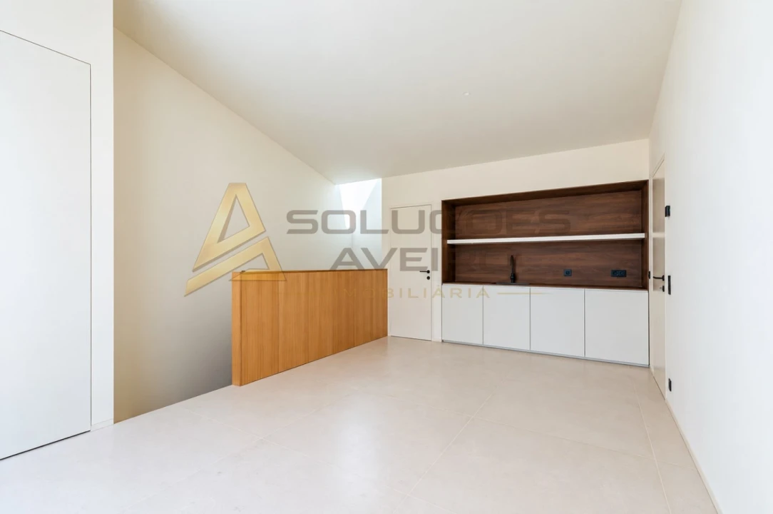 Apartamento T4 para Venda em Matosinhos e Leça da Palmeira Foto 18