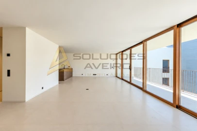 Apartamento T4 para Venda em Matosinhos e Leça da Palmeira