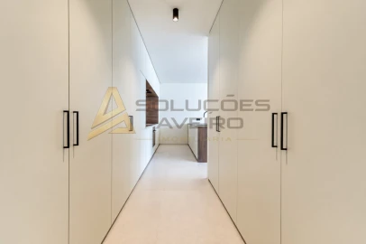 Apartamento T4 para Venda em Matosinhos e Leça da Palmeira