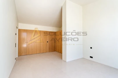 Apartamento T4 para Venda em Matosinhos e Leça da Palmeira
