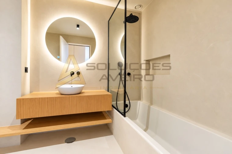 Apartamento T4 para Venda em Matosinhos e Leça da Palmeira Foto 8