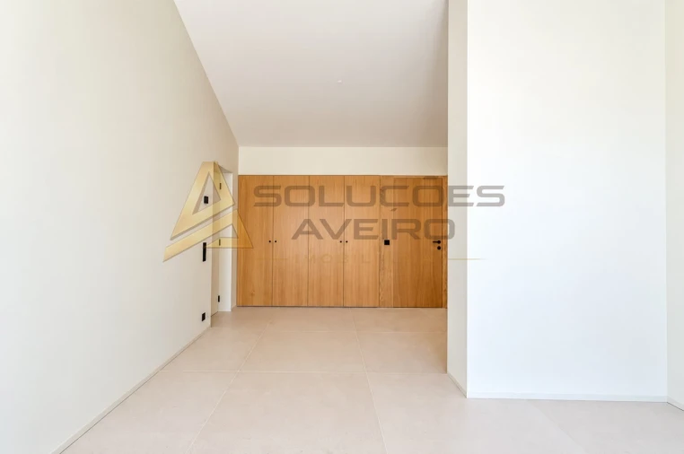 Apartamento T4 para Venda em Matosinhos e Leça da Palmeira Foto 22