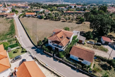 Moradia T5 para Venda em Poiares (Santo Andre)