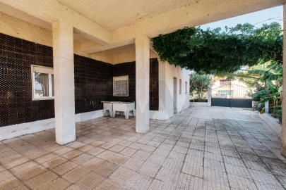 Moradia T5 para Venda em Poiares (Santo Andre)