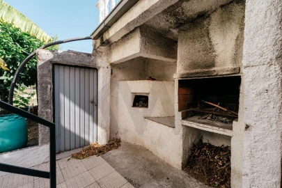 Moradia T5 para Venda em Poiares (Santo Andre)