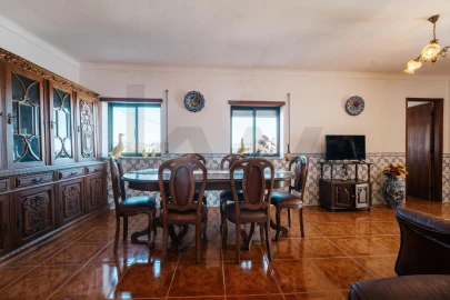 Moradia T5 para Venda em Poiares (Santo Andre)