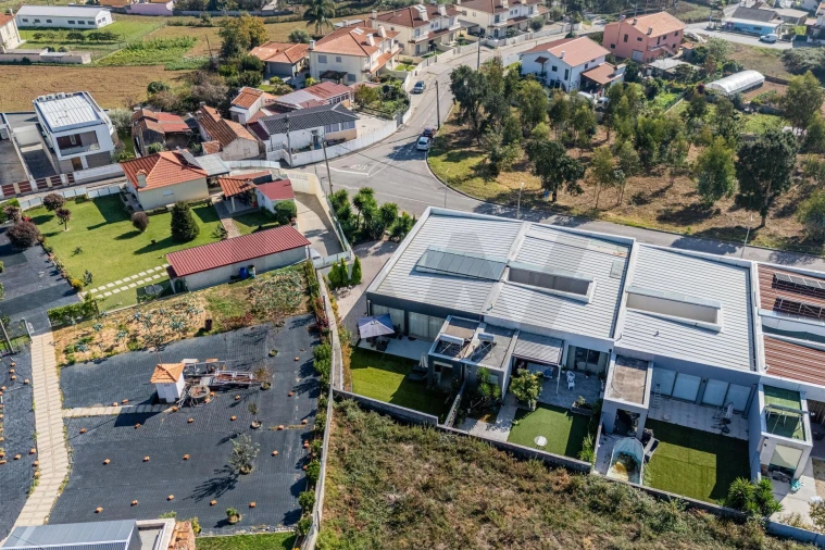 Moradia T3 para Venda em Fornos Foto 3