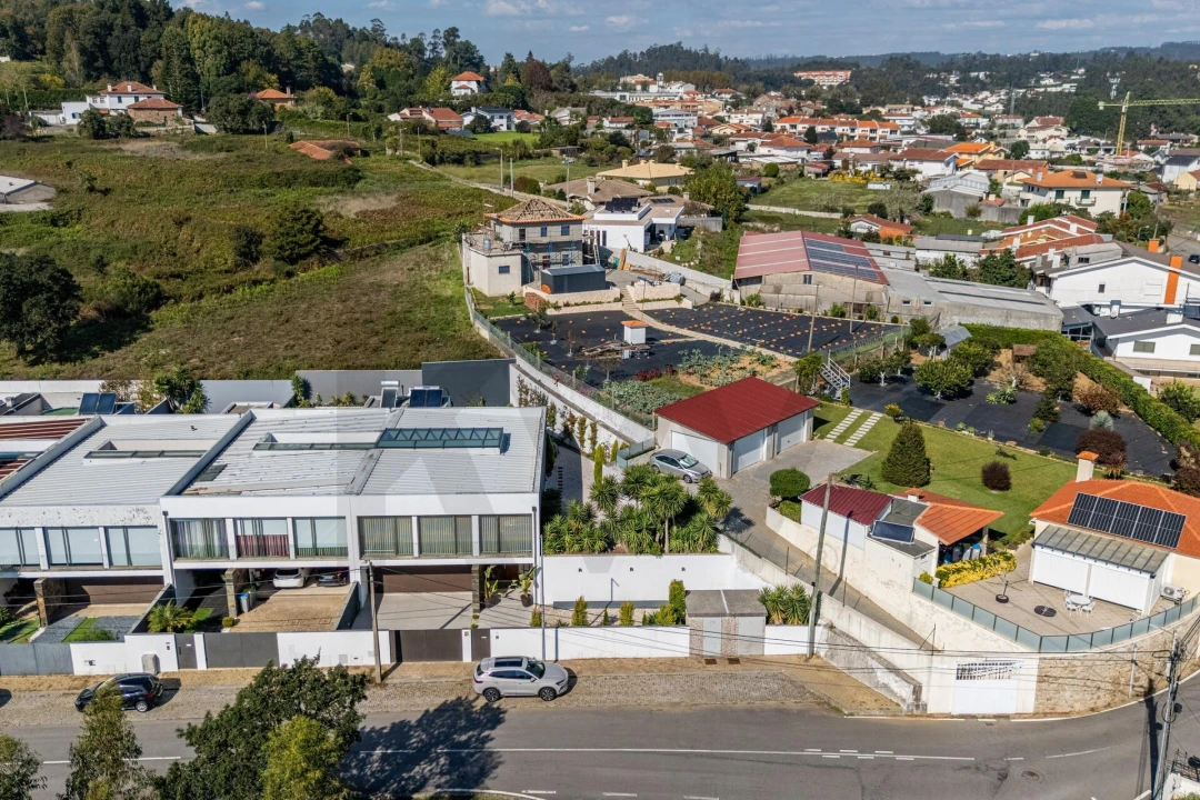 Moradia T3 para Venda em Fornos Foto 1