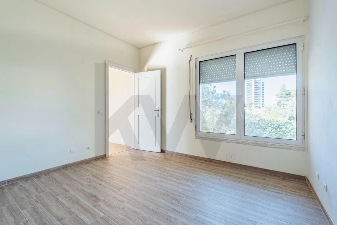 Apartamento T1 para Venda em Cascais e Estoril Foto 13