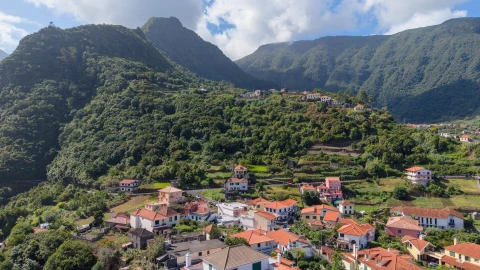 Moradia T5 para Venda em Boa Ventura