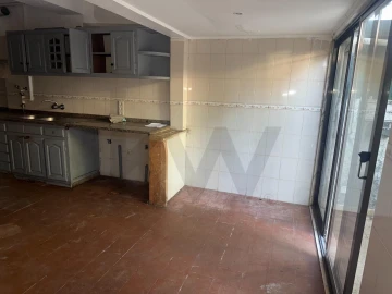 Apartamento T1 para Venda em Falagueira-Venda Nova