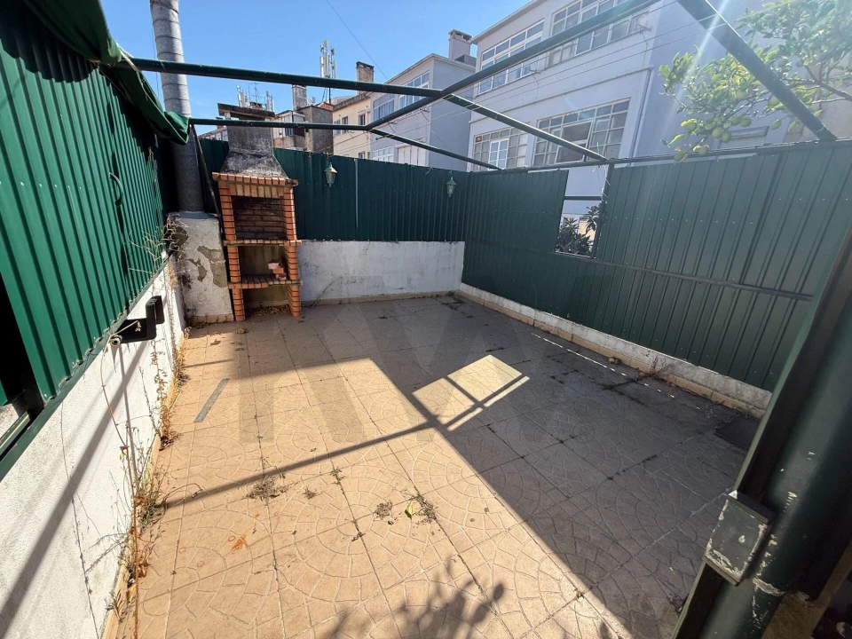 Apartamento T1 para Venda em Falagueira-Venda Nova Foto 9