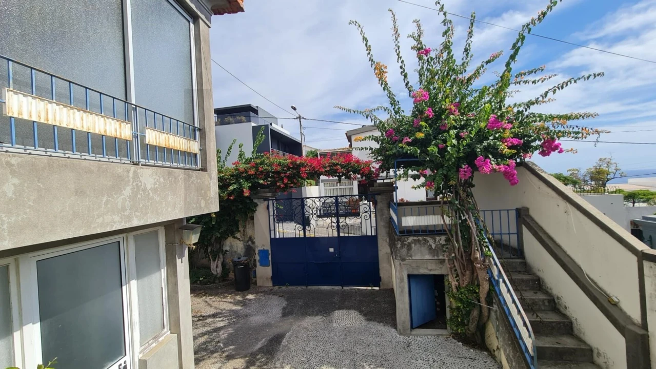 Moradia T3 para Venda em São Gonçalo Foto 4