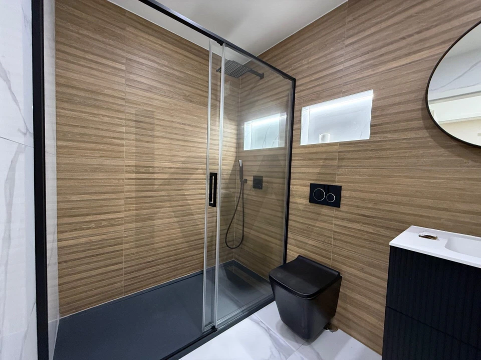 Apartamento T2 para Venda em Agualva e Mira-Sintra Foto 12