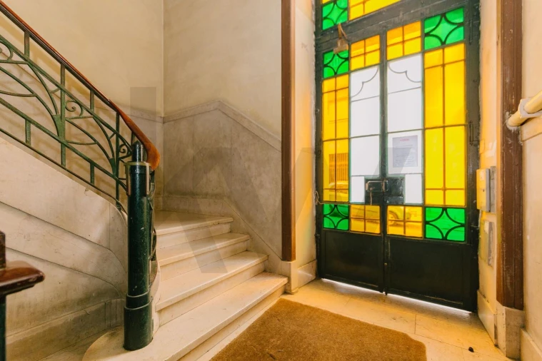 Apartamento T3 para Arrendamento em Penha de França Foto 23