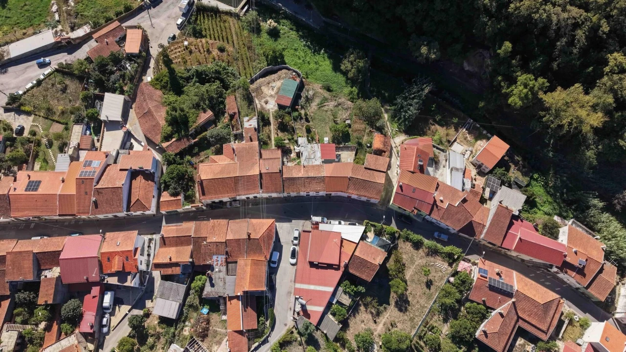 Moradia T3 para Venda em Eiras e São Paulo de Frades Foto 4
