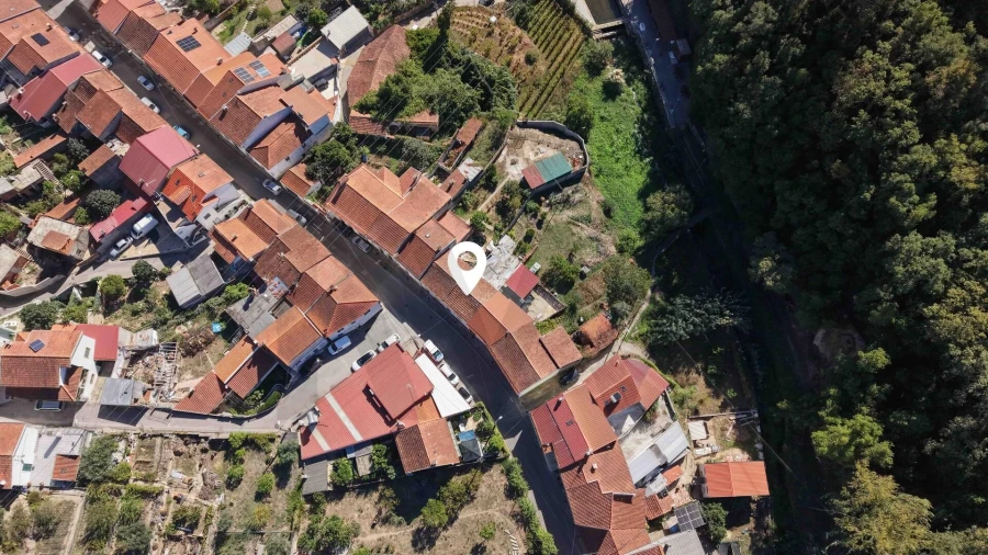 Moradia T3 para Venda em Eiras e São Paulo de Frades Foto 6
