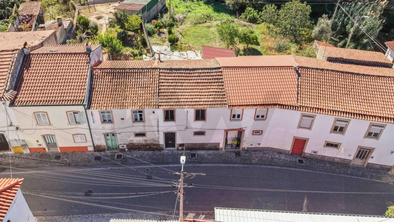 Moradia T3 para Venda em Eiras e São Paulo de Frades Foto 3