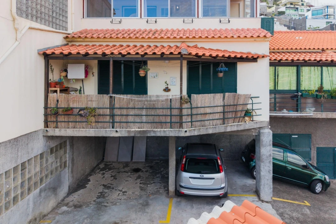Apartamento T1 para Venda em Santo Antonio Foto 1