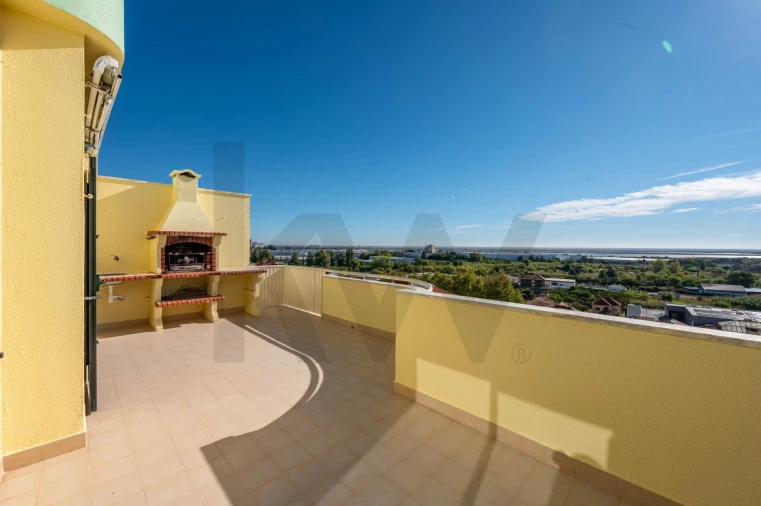 Apartamento T3 para Venda em Alverca do Ribatejo e Sobralinho Foto 5