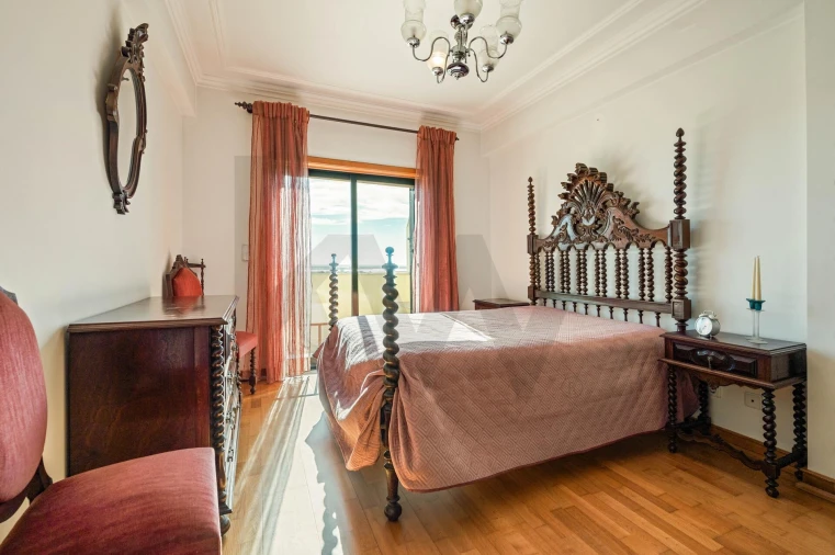 Apartamento T3 para Venda em Alverca do Ribatejo e Sobralinho Foto 18
