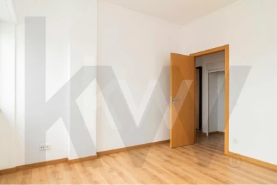 Apartamento T1 para Arrendamento em Almada, Cova da Piedade, Pragal e Cacilhas