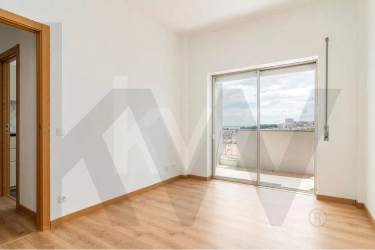Apartamento T1 para Arrendamento em Almada, Cova da Piedade, Pragal e Cacilhas Foto 9