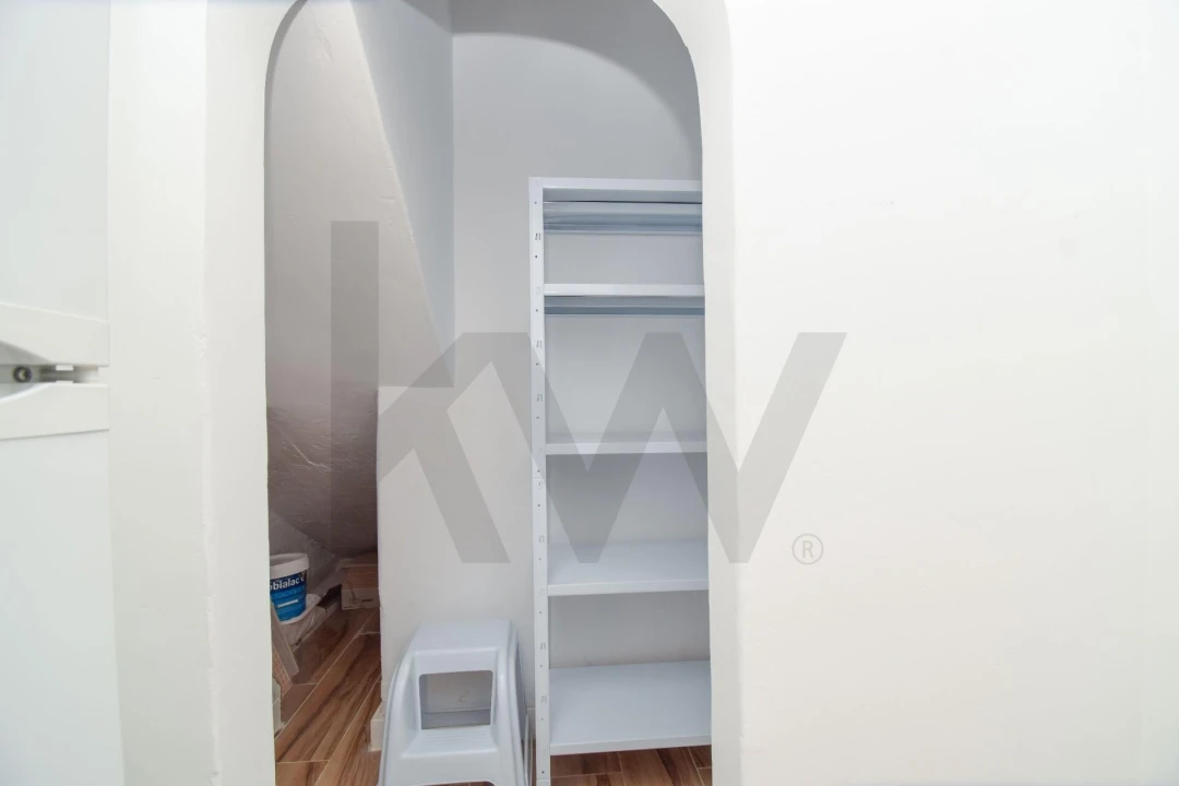 Apartamento T2 para Arrendamento em Penha de França Foto 16