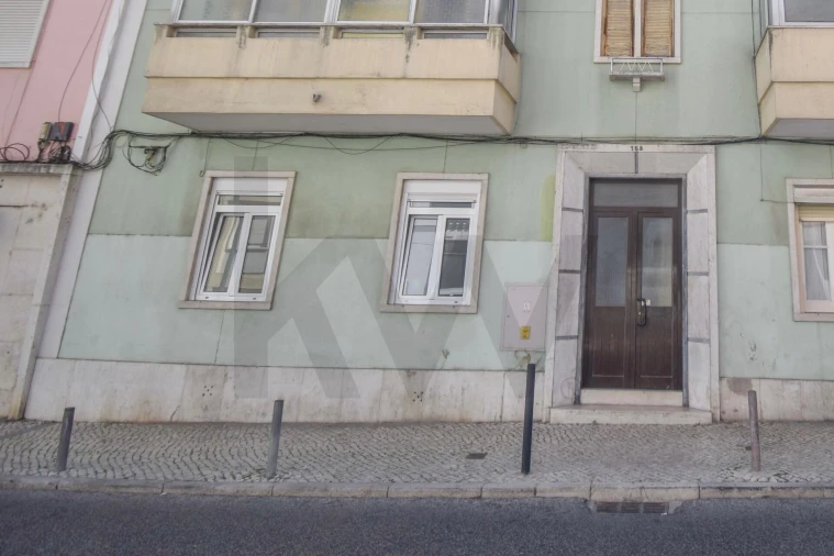 Apartamento T2 para Arrendamento em Penha de França Foto 26
