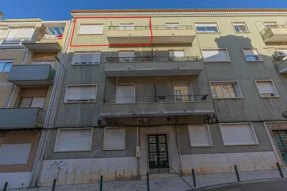 Apartamento T2 para Arrendamento em Barreiro e Lavradio