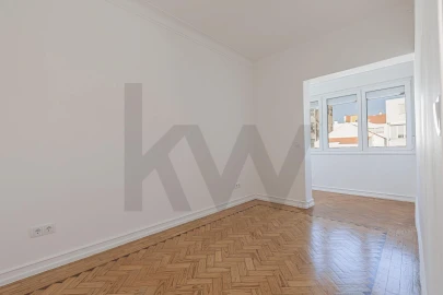 Apartamento T2 para Arrendamento em Barreiro e Lavradio