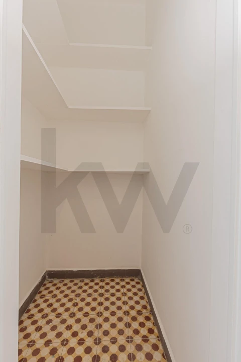 Apartamento T2 para Arrendamento em Barreiro e Lavradio