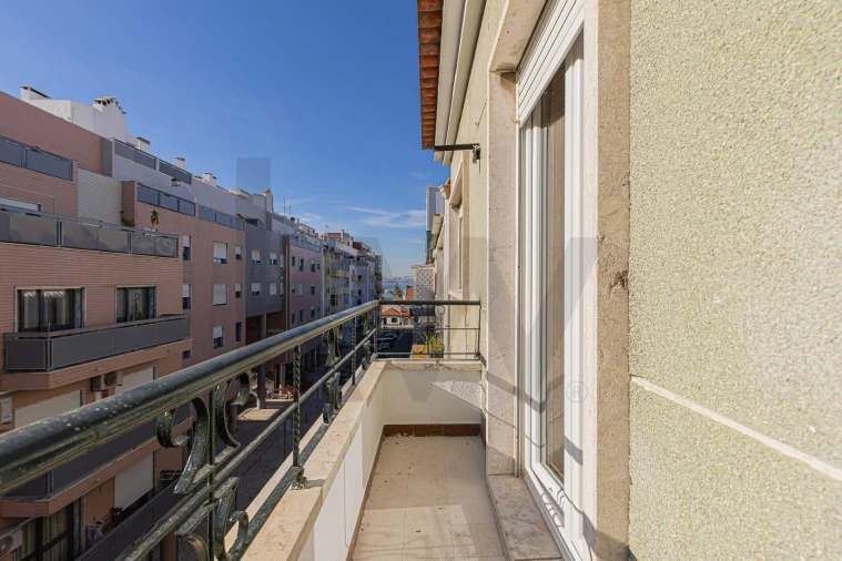Apartamento T2 para Arrendamento em Barreiro e Lavradio Foto 39
