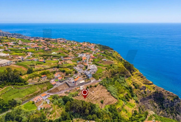 Terreno para Venda em Canhas Foto 12