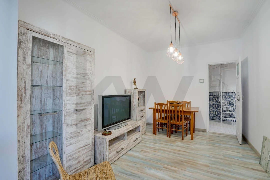 Apartamento T1 para Venda em Alfragide Foto 10
