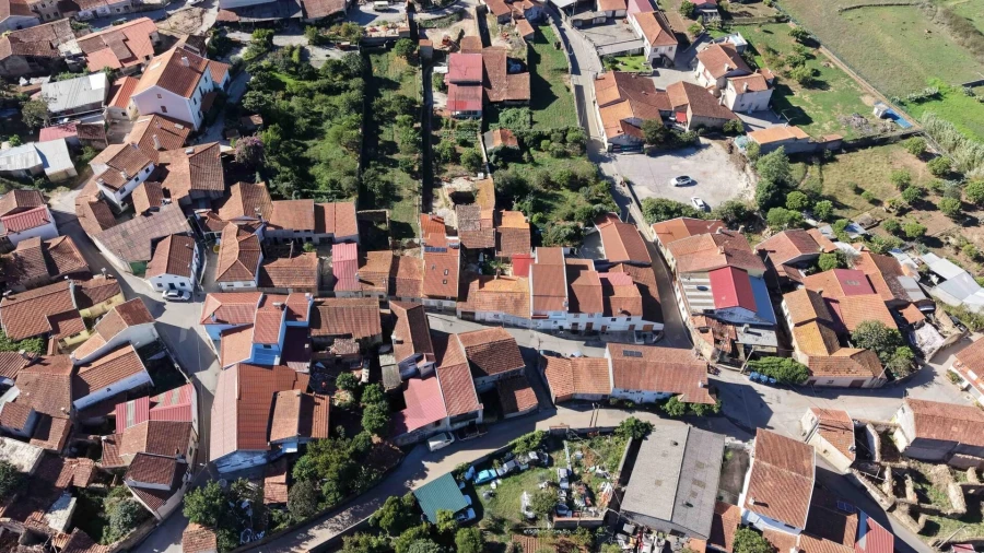 Moradia T3 para Venda em Souselas e Botão Foto 13