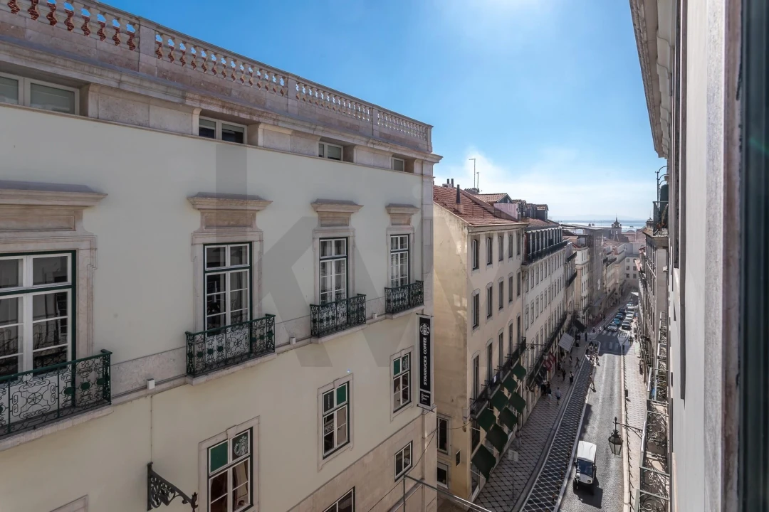 Apartamento T1 para Venda em Santa Maria Maior Foto 4