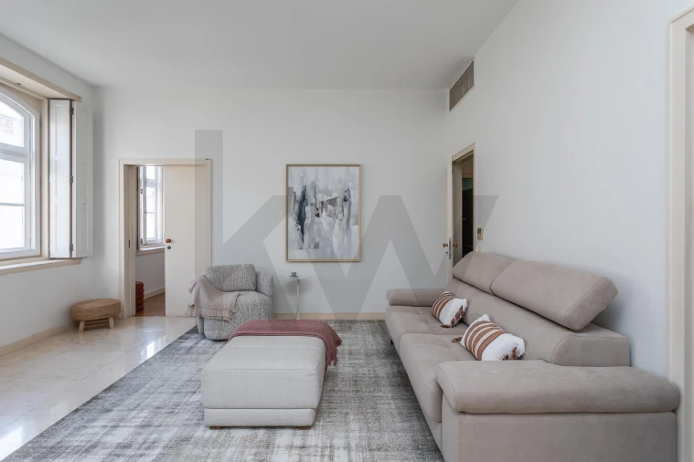 Apartamento T1 para Venda em Santa Maria Maior Foto 6