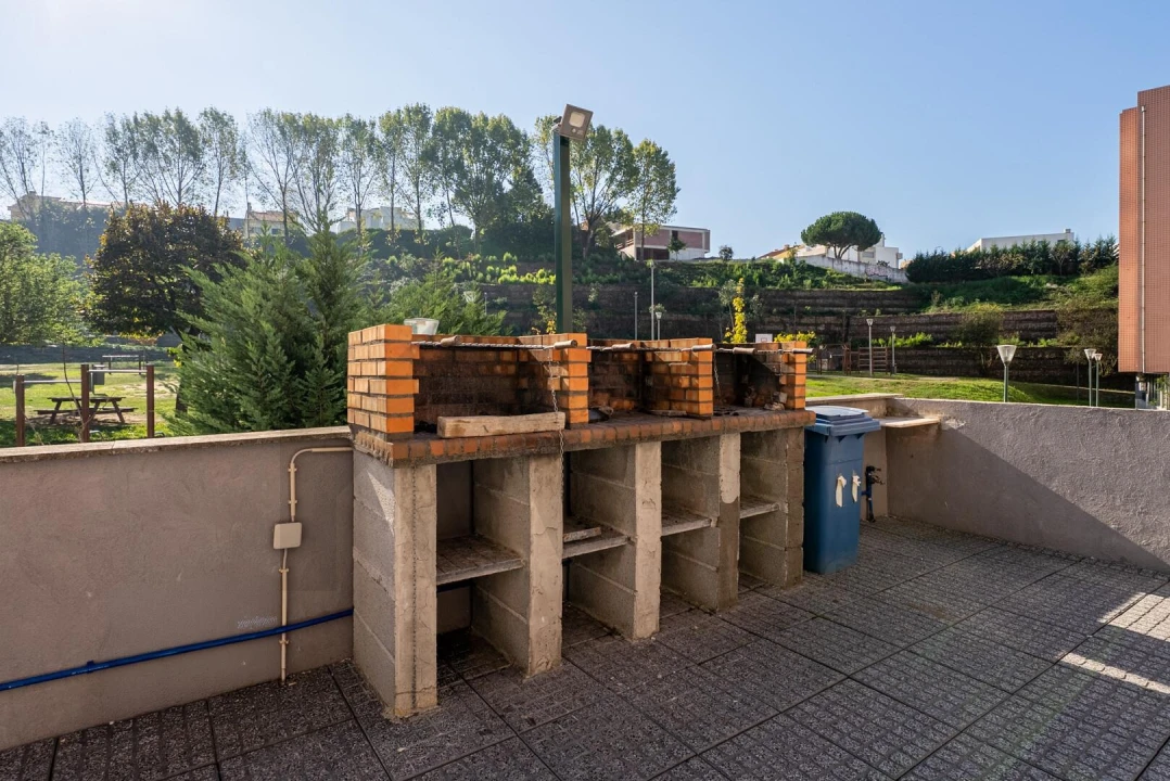 Apartamento T1 para Venda em Valongo Foto 17