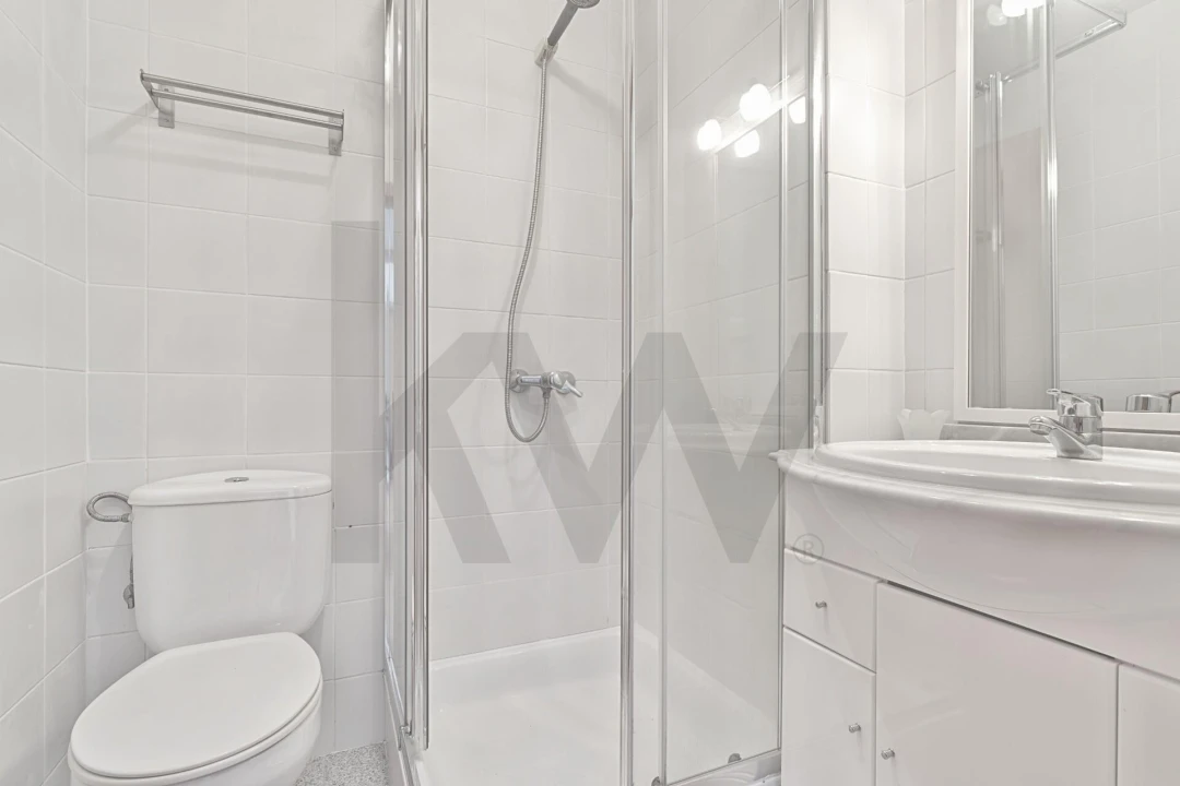 Apartamento T2 para Arrendamento em Funchal (São Pedro) Foto 13