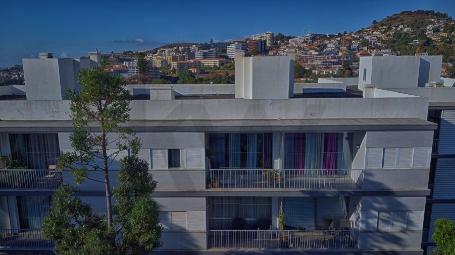 Apartamento T2 para Arrendamento em Funchal (São Pedro) Foto 22