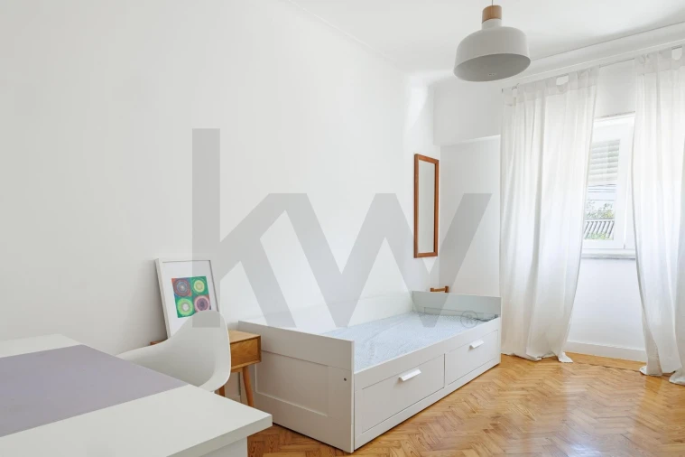 Apartamento T3 para Venda em Vila Franca de Xira Foto 17